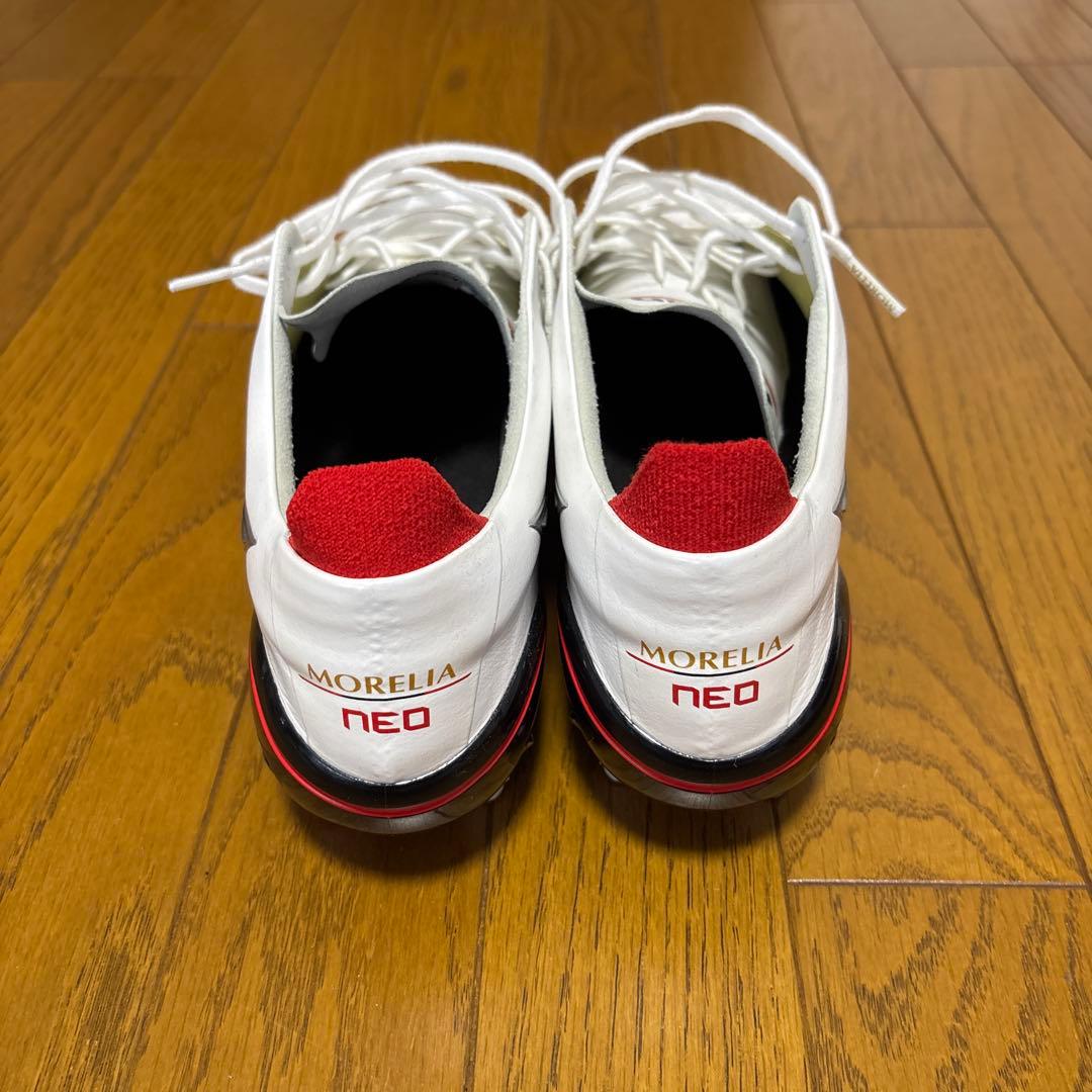 ミズノモレリアネオ4 ホワイト