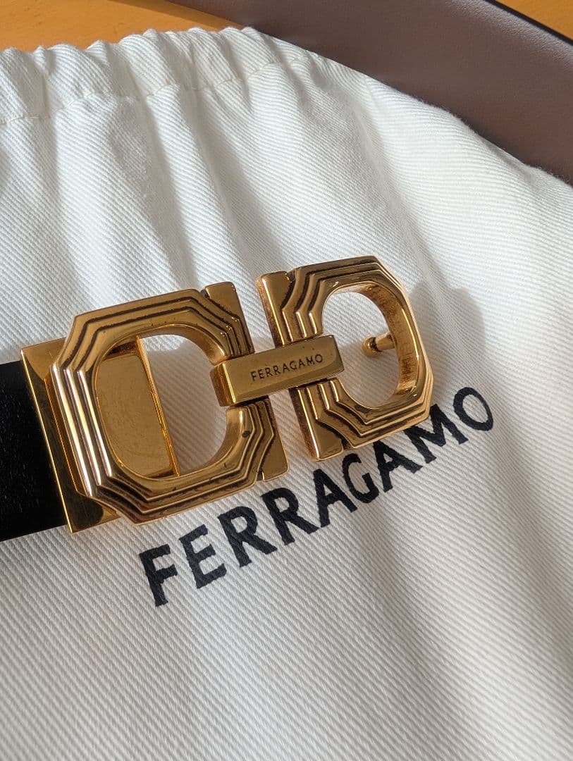 FERRAGAMO レザーベルト　リバーシブル ブラック/ブラウン