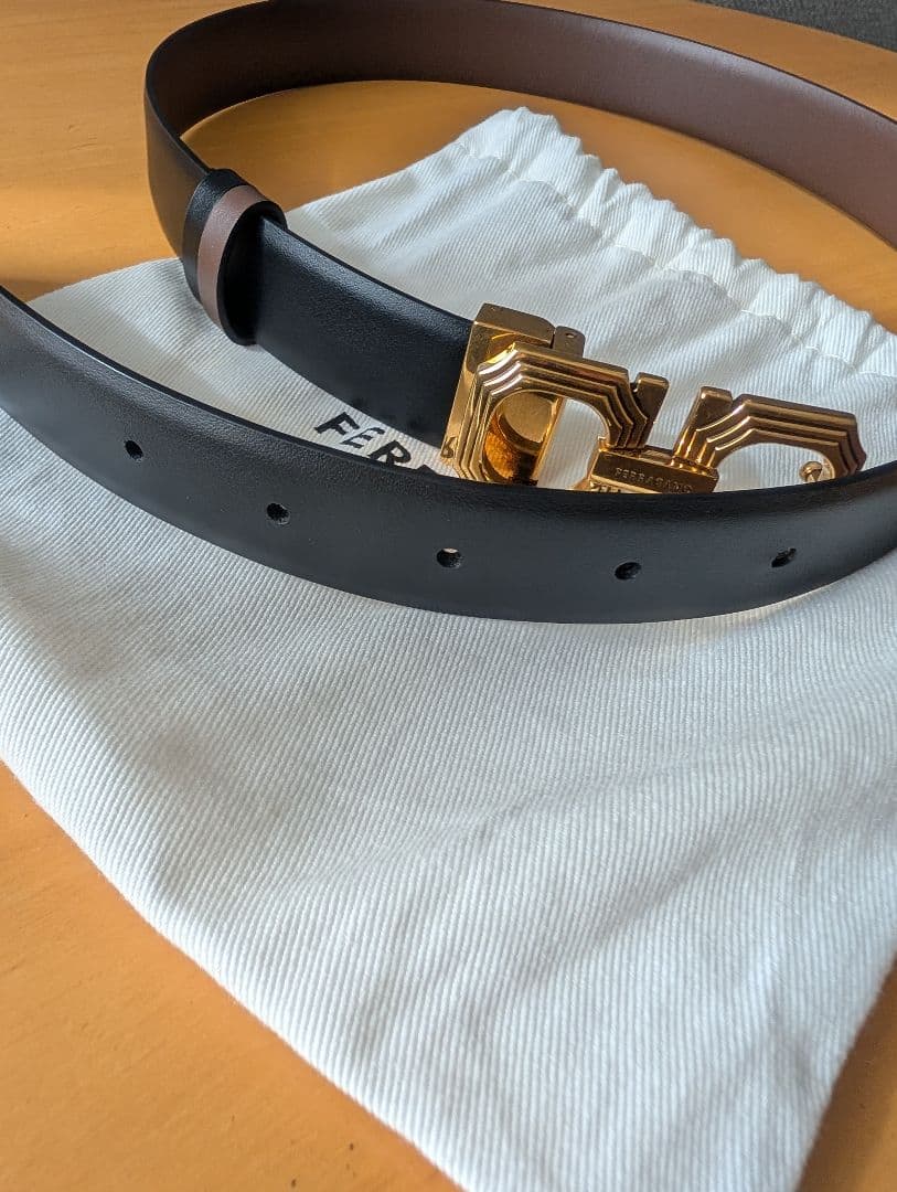 FERRAGAMO レザーベルト　リバーシブル ブラック/ブラウン