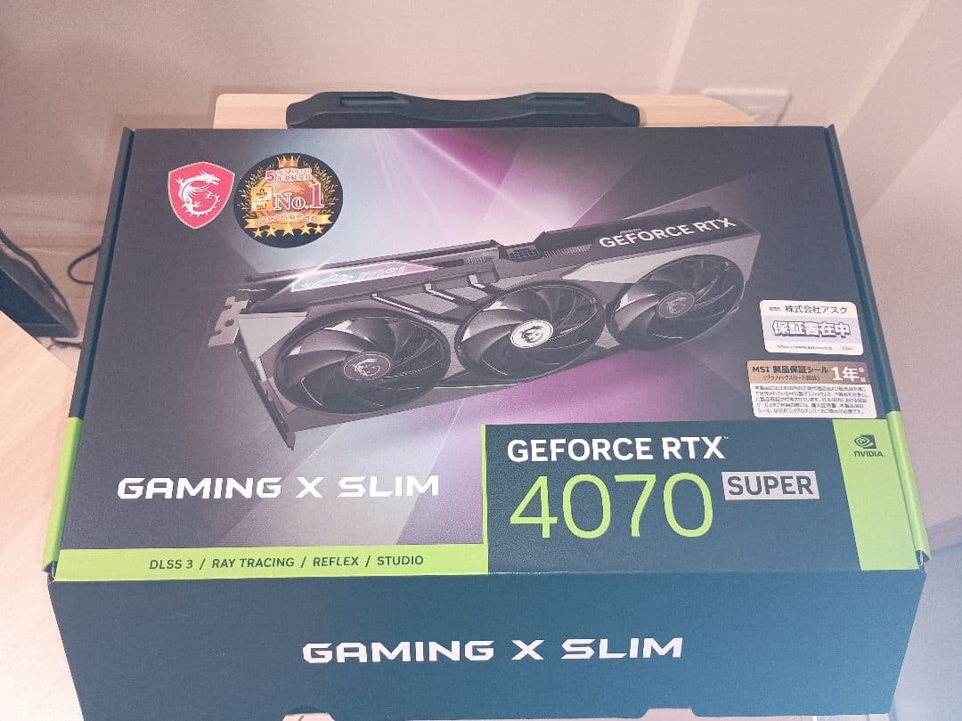 グラフィックボード・グラボ・ビデオカード MSI GeForce RTX 4070 SUPER Gaming X Slim
