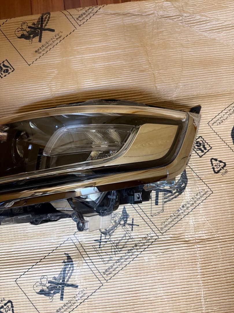 スペーシアカスタム LEDヘッドライト 左