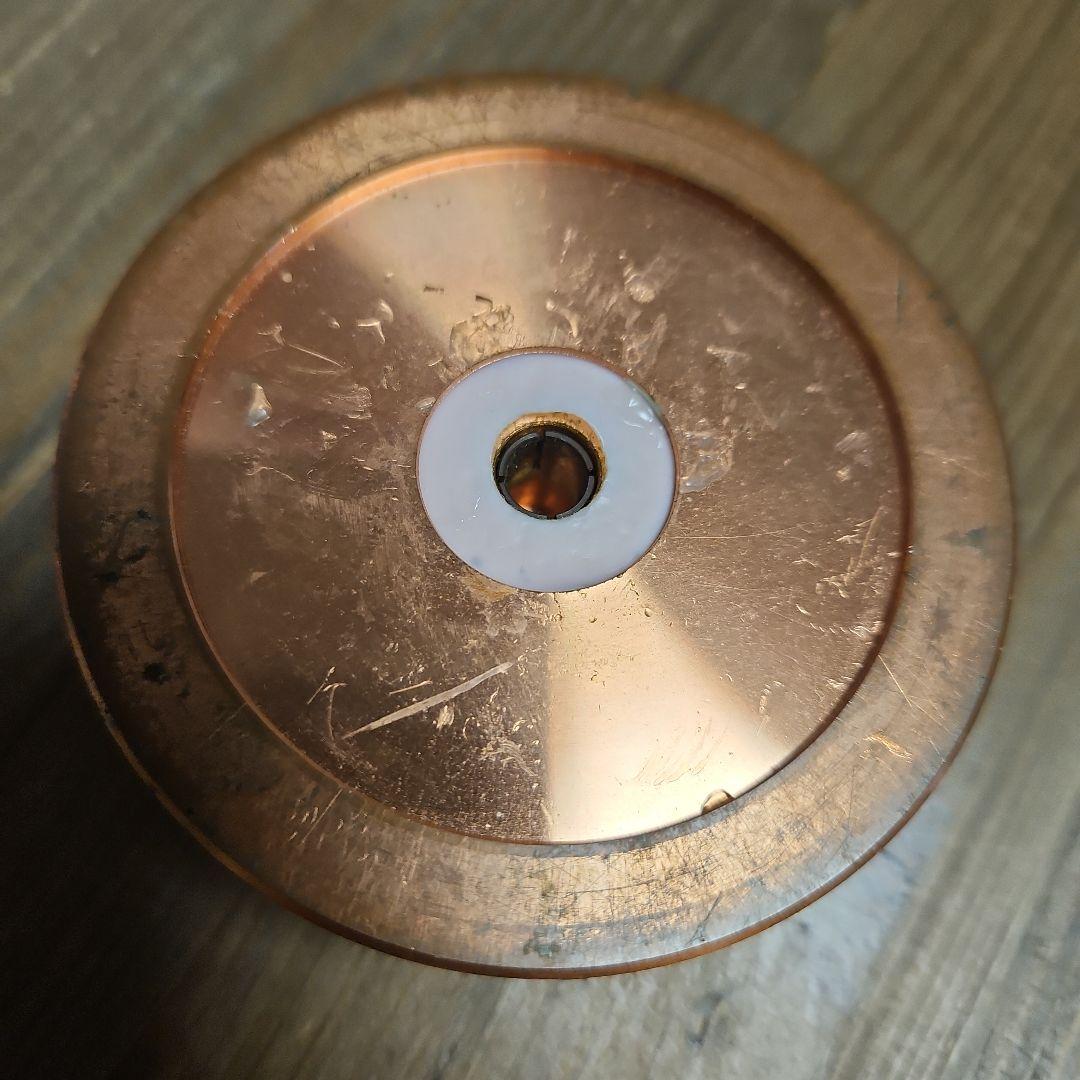 ターンテーブルインシュレーター