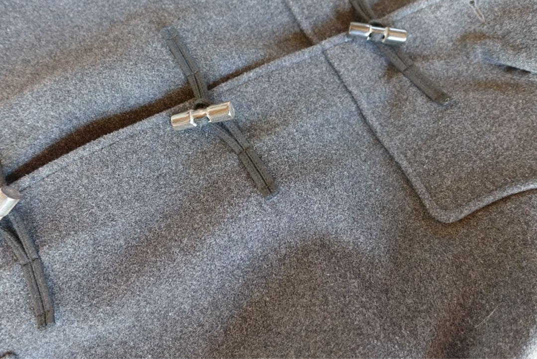 未使用イーヴォ ダッフルコート グレー　ロング フード アウター　サイズ50