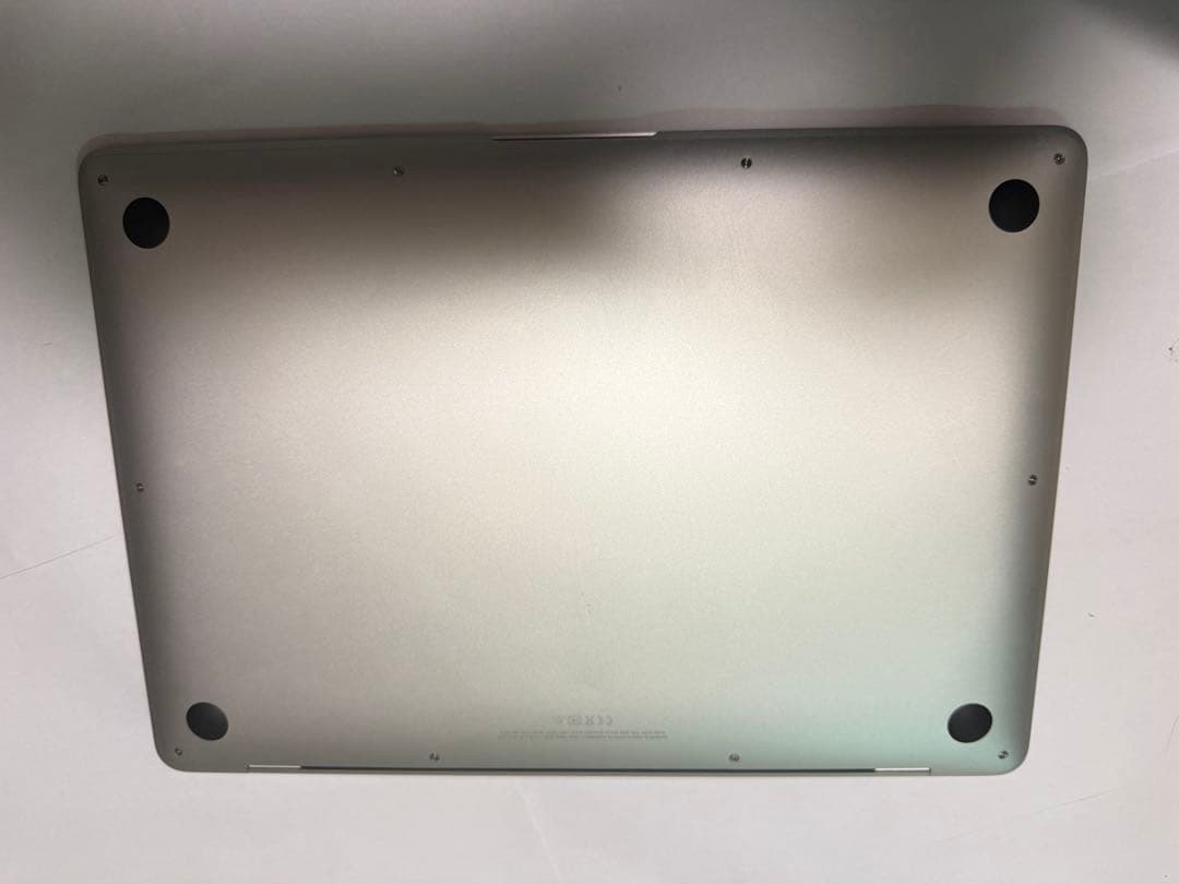 MacBook Air M1 2020 8GB 256GB 傷あり