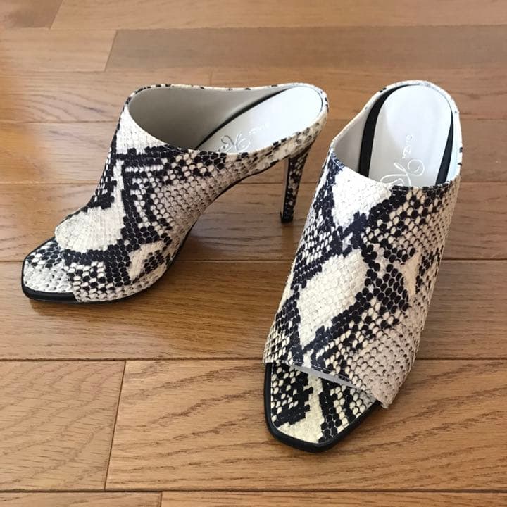 【新品】銀座かねまつ / パイソン ミュール