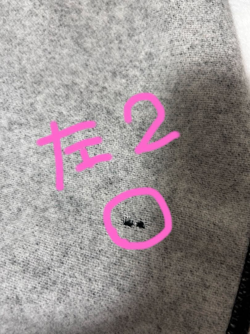 MONCLERモンクレールウールダウン付きポンチョ グレー/ブラック