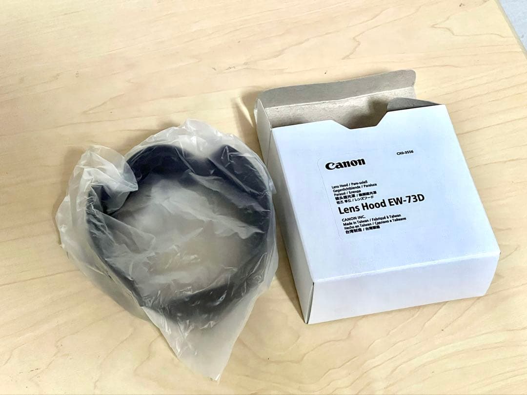 CANON RF 28-70mm F2.8 IS STM レンズフード付