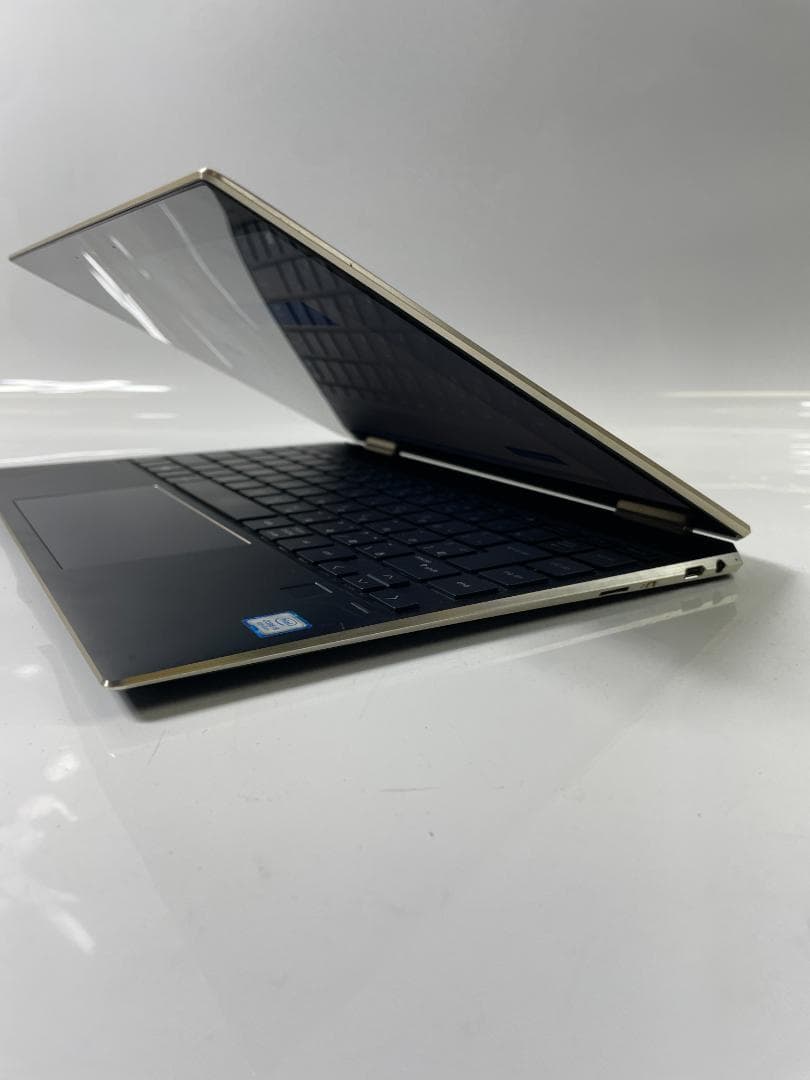 HP SPECTRE x360 8世代i5/256GB/8GB/タッチスクリーン