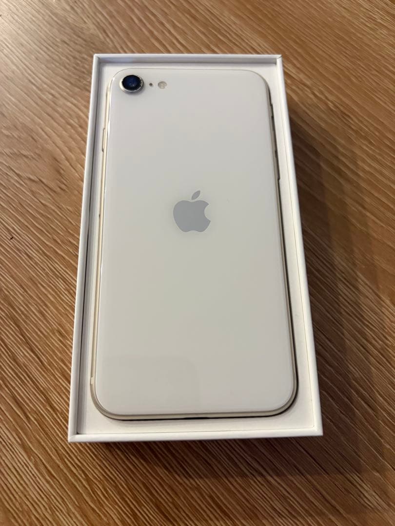 iPhone SE 第3世代 スターライト 128G