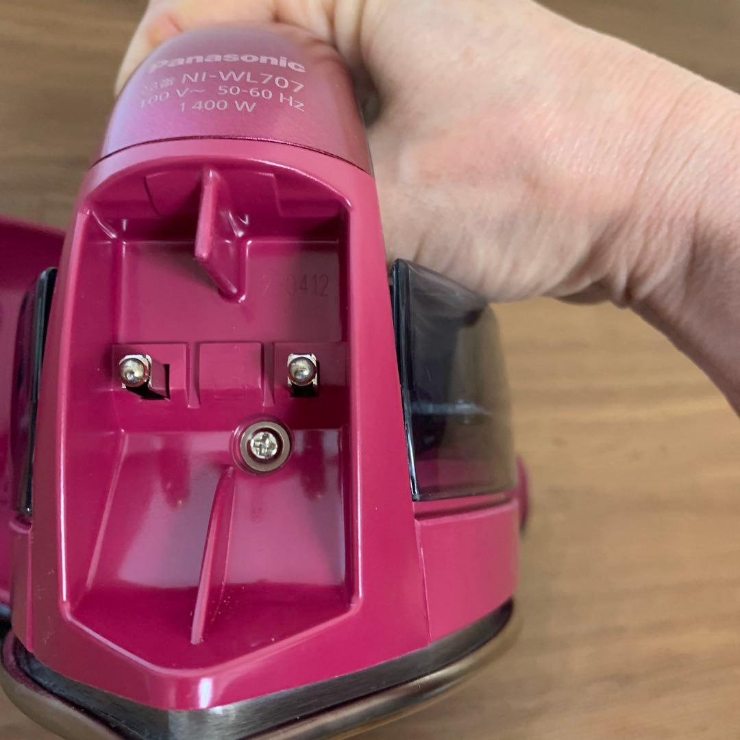 パナソニック NI-WL707 コードレススチームアイロン カルル