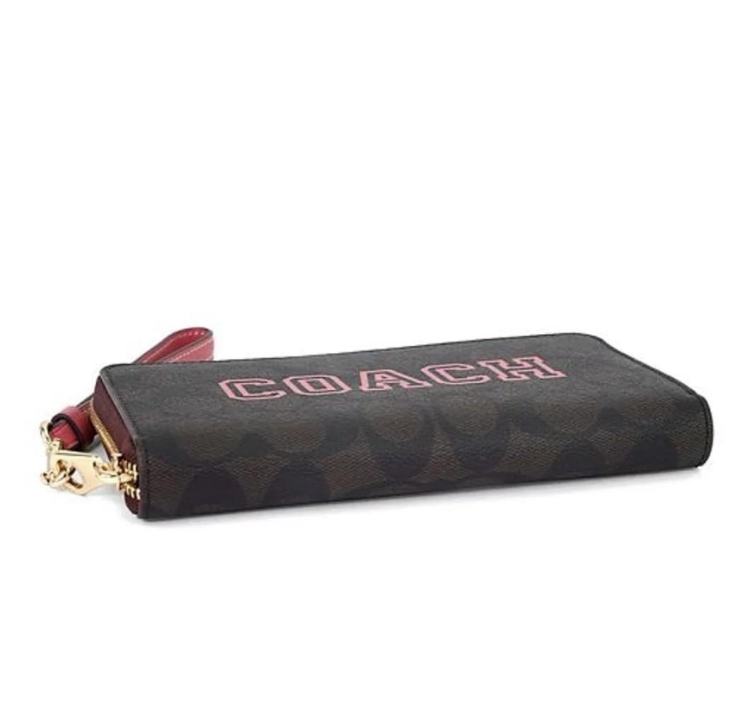 m*m様 【コーチ COACH】 コーチ ヴァーシティ シグネチャー ロング ジ