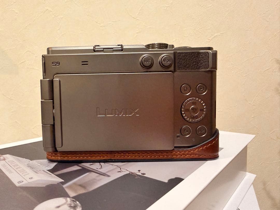 【即日発送可】lumix s9 DC-S9N-N チタンゴールド