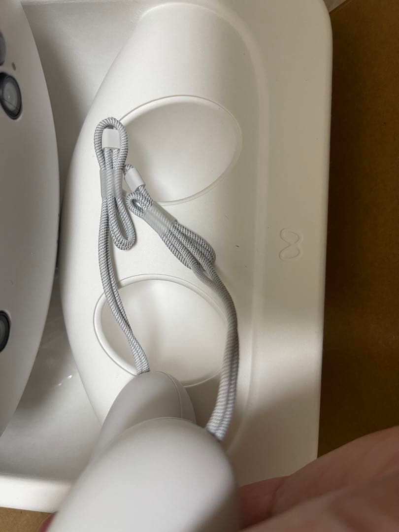 本日到着 ほぼ新品 Quest 3S 128GB 特典未使用付属品未開封