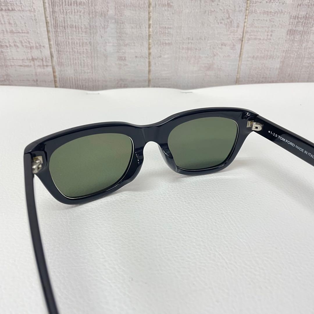 あ*さ様 TOM FORD ブラックフレーム　度入りサングラス ケース付き