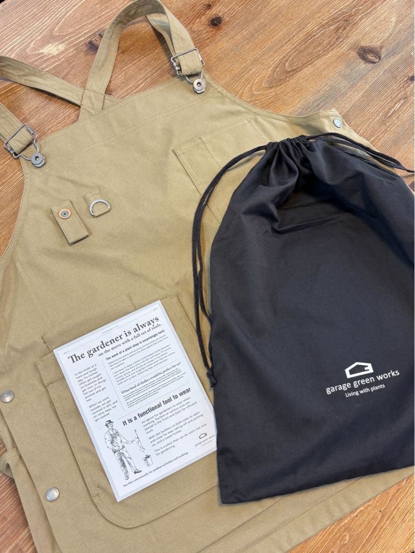 新品未使用 garage green works ベスト【ノベルティ巾着付き】