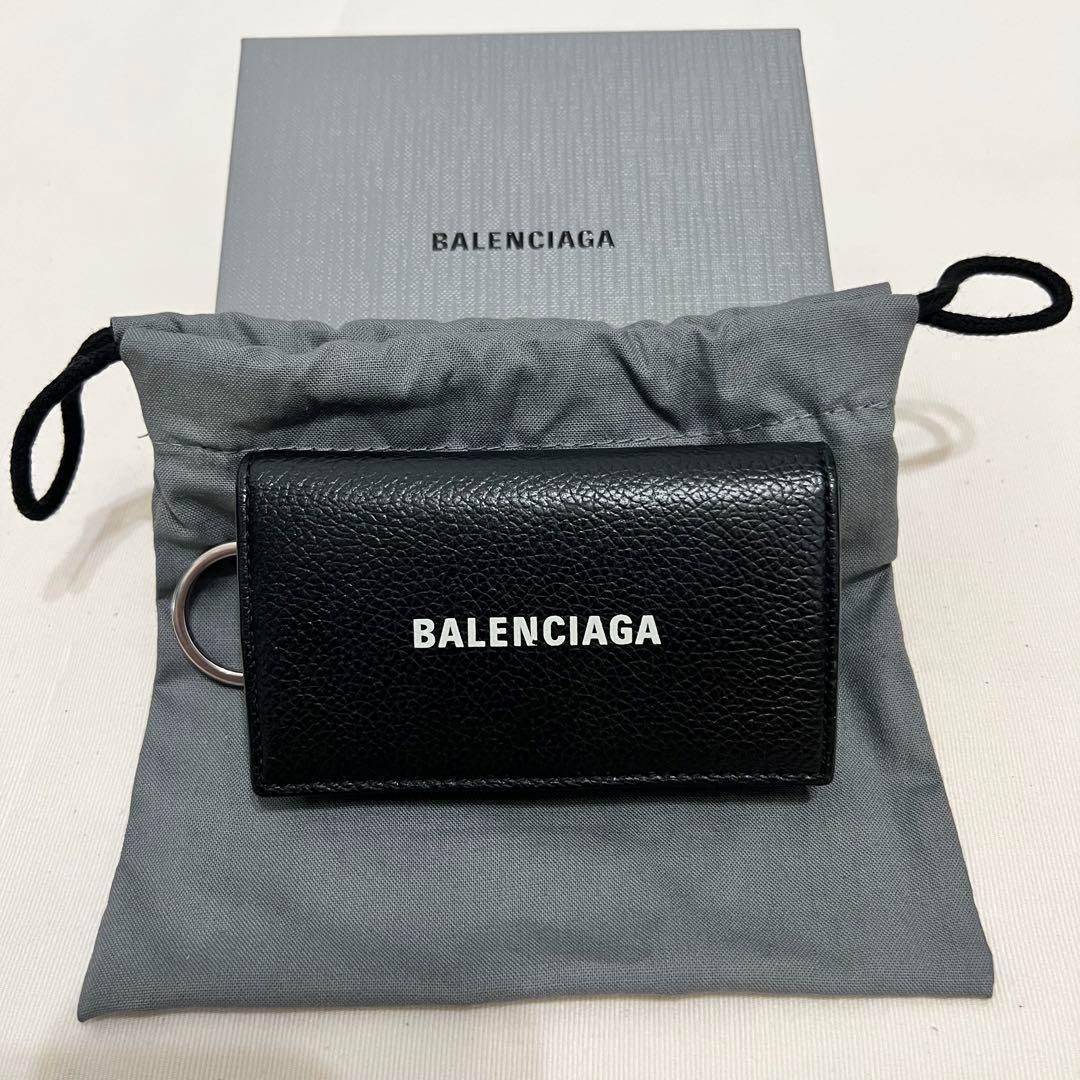 BALENCIAGA ブラック レザー キーケース