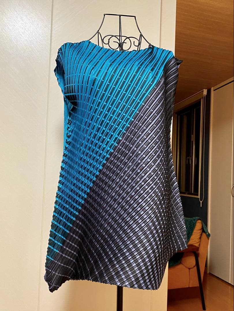 PLEATS PLEASE バイカラー斜めプリーツチュニック