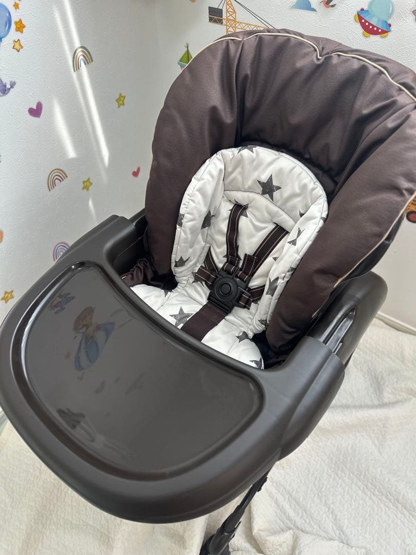 【美品 限定モデル】Combi コンビネムリラ 電動ハイローチェア