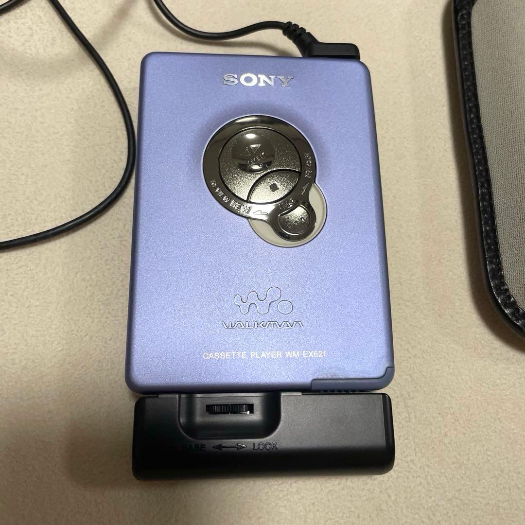 SONY WM-EX621 ポータブル　カセットプレーヤー　充電器　ウォークマン
