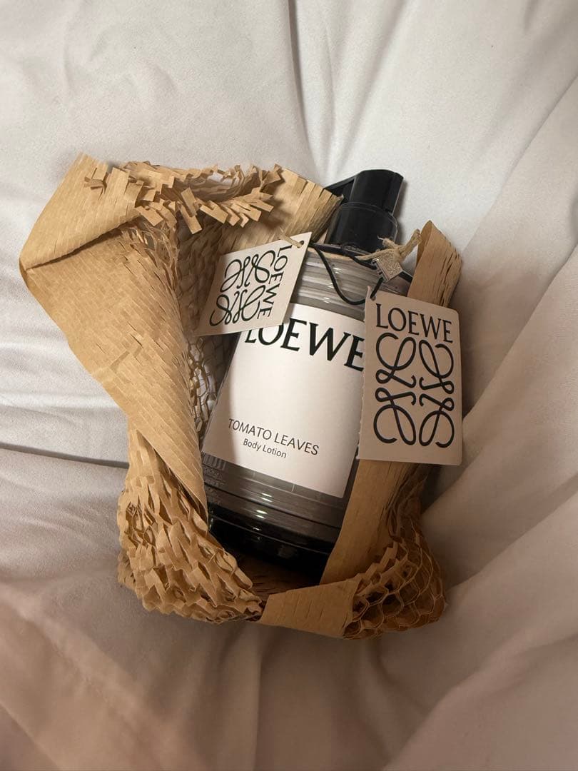 ゲリラSALE☆新品未使用LOEWE ボディーローション トマトリーフ