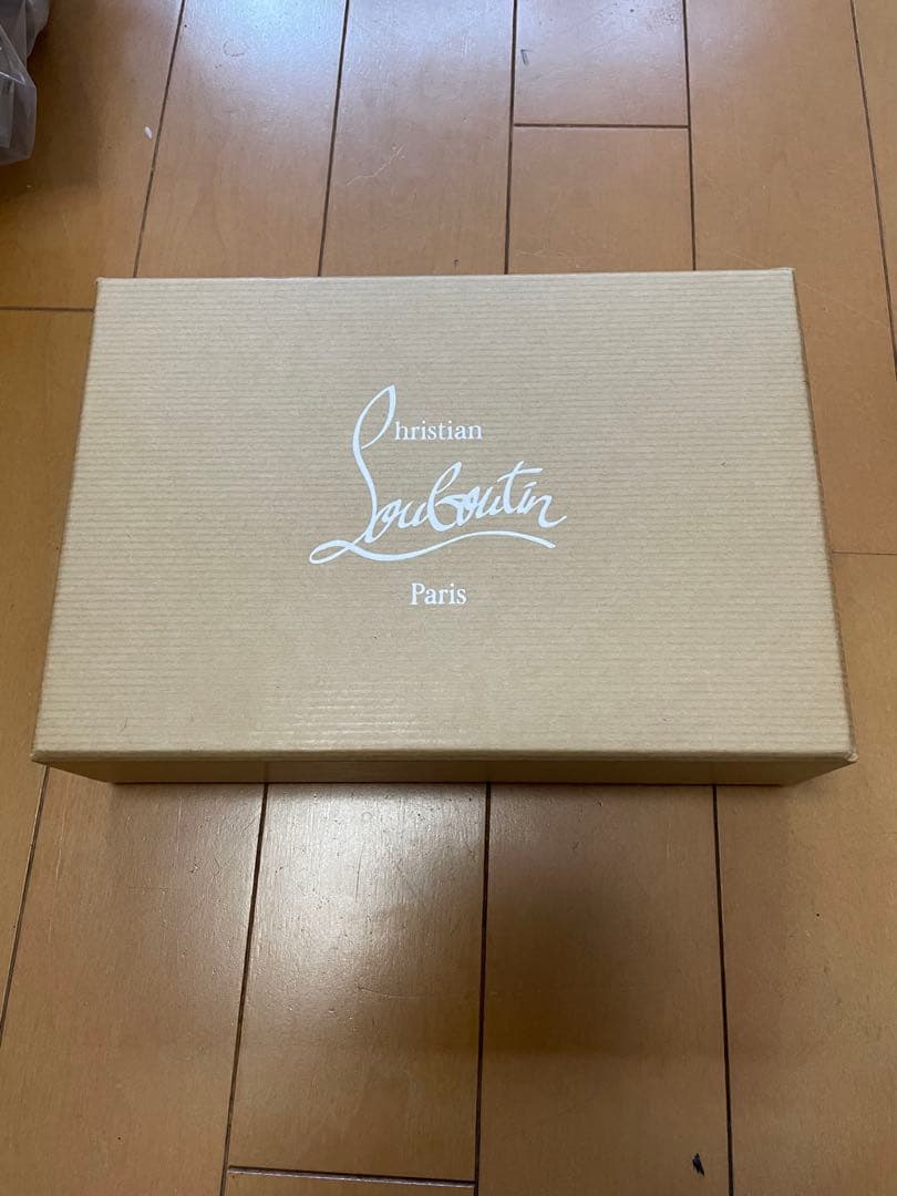 あ*き様 クリスチャンルブタン　長財布　レオパード　美品