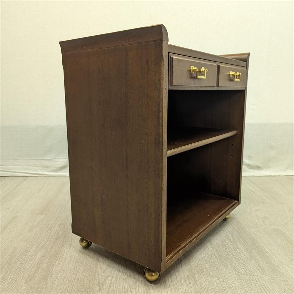 マルニ　地中海　キャスター付きワゴン　キャビネット　ラック　飾り棚　レンジ台