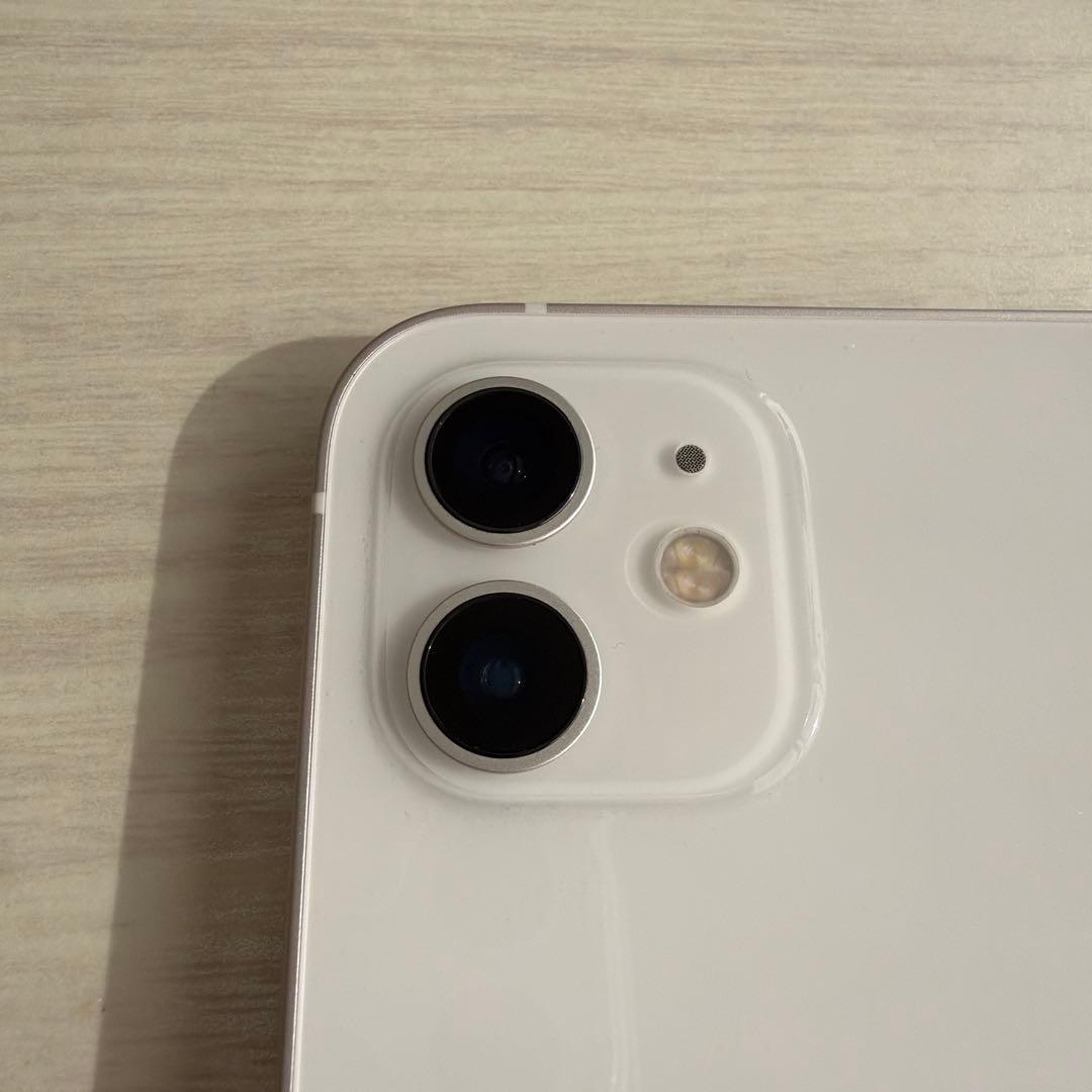iPhone 12 ホワイト 64GB 本体 充電ケーブル付