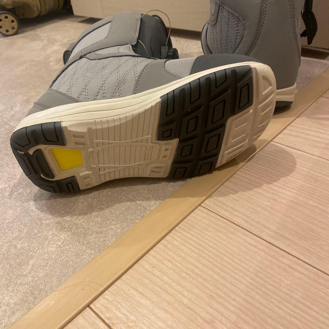 美品　スノーボード　スノーボードブーツ　ボードブーツ　24.5 レディース