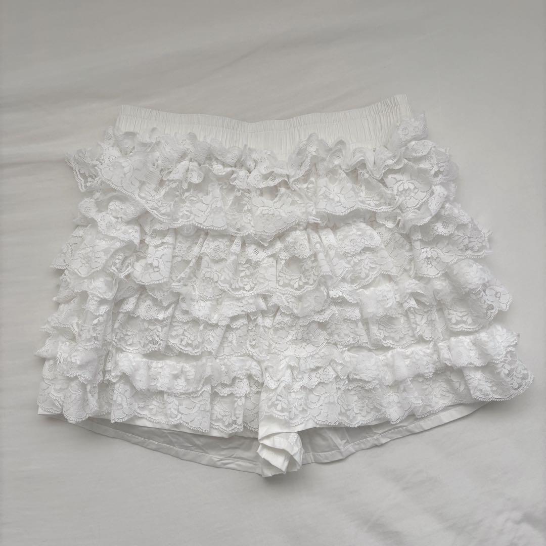 treat urself　girly lace tutu (white)