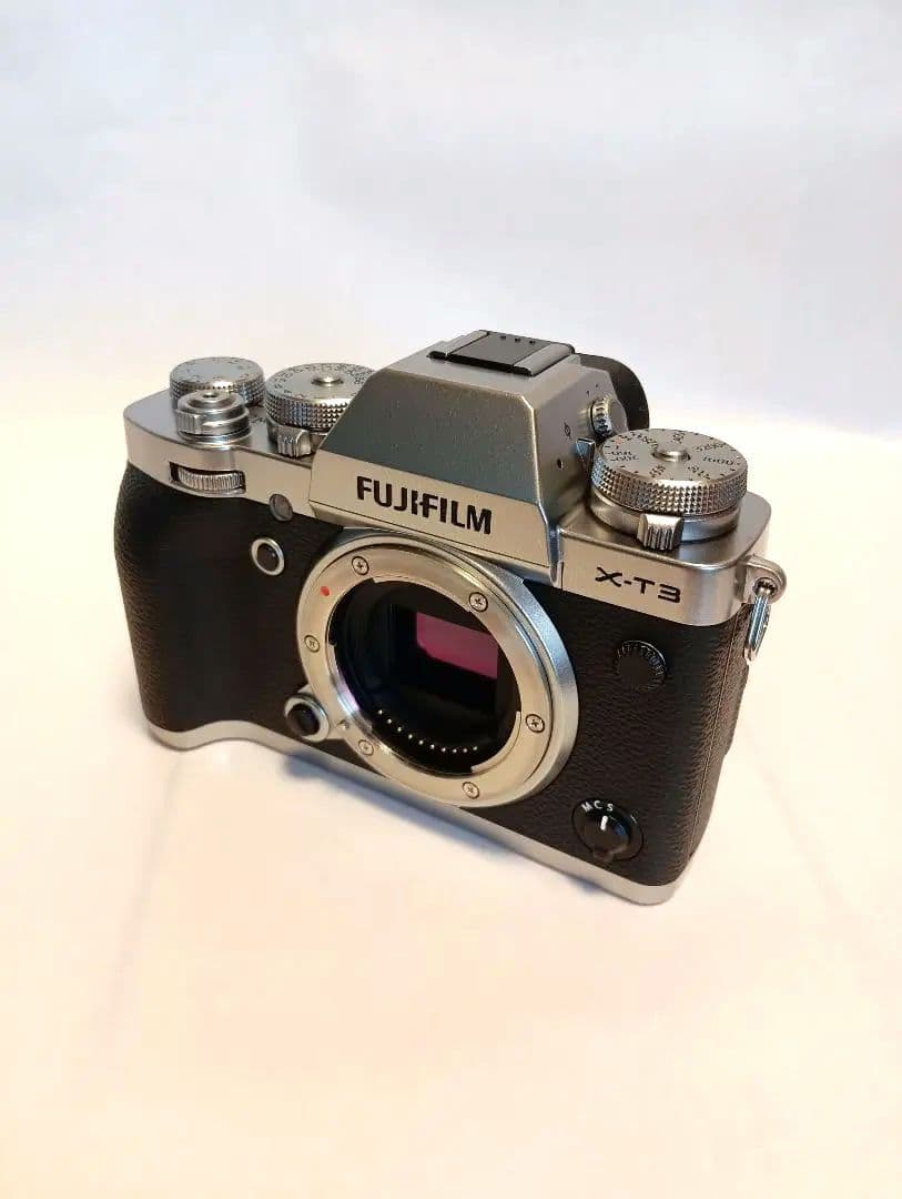 美 品 FUJIFILM X-T3 シルバー 本体 バッテリー2個付き