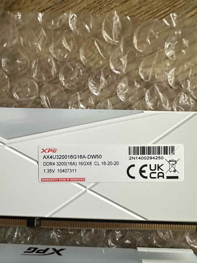 XPG DDR4 3200MHz 32GB (2x16GB) メモリ