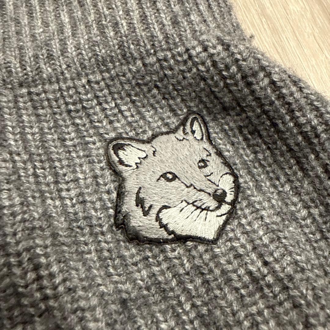 MAISON KITSUNÉ グレー ミニスカート