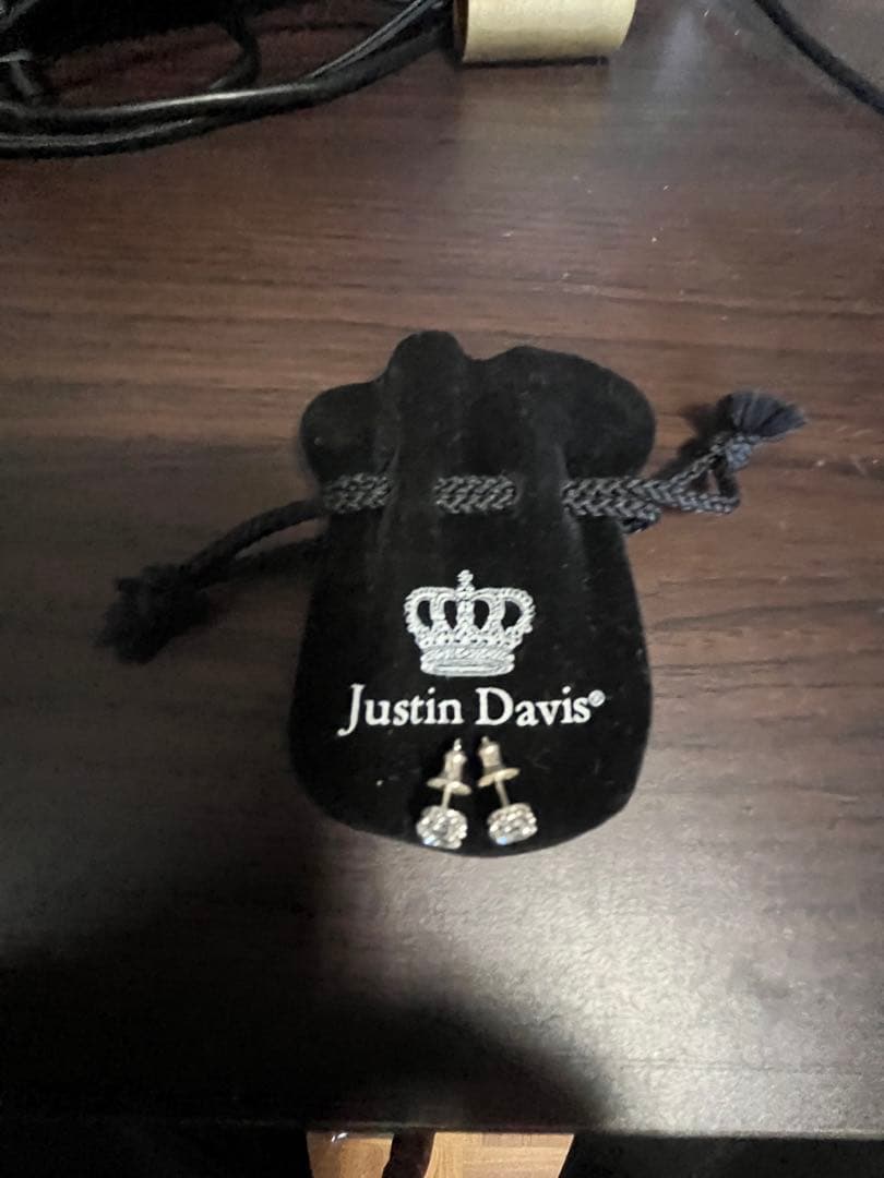 Justin Davis （ジャスティンデイヴィス）クラウン スタッドピアス
