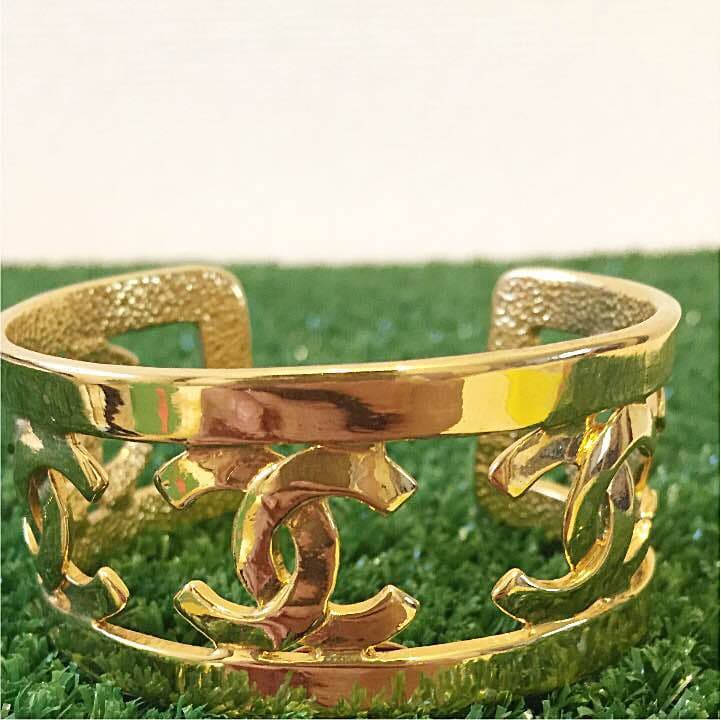 ★新品★ CHANEL バングル ブレスレット ヴィンテージ（ココマーク）