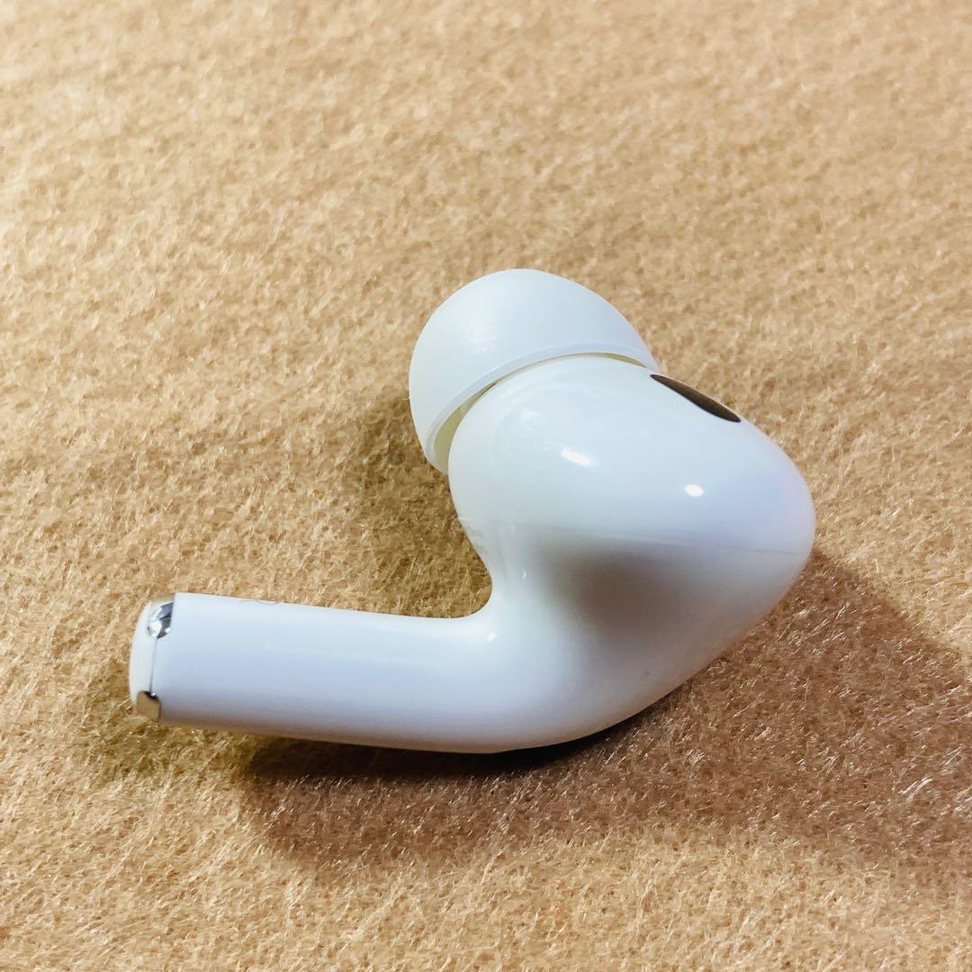 AirPods Pro第2世代　USB-C タイプc イヤホン　右耳　右　jn