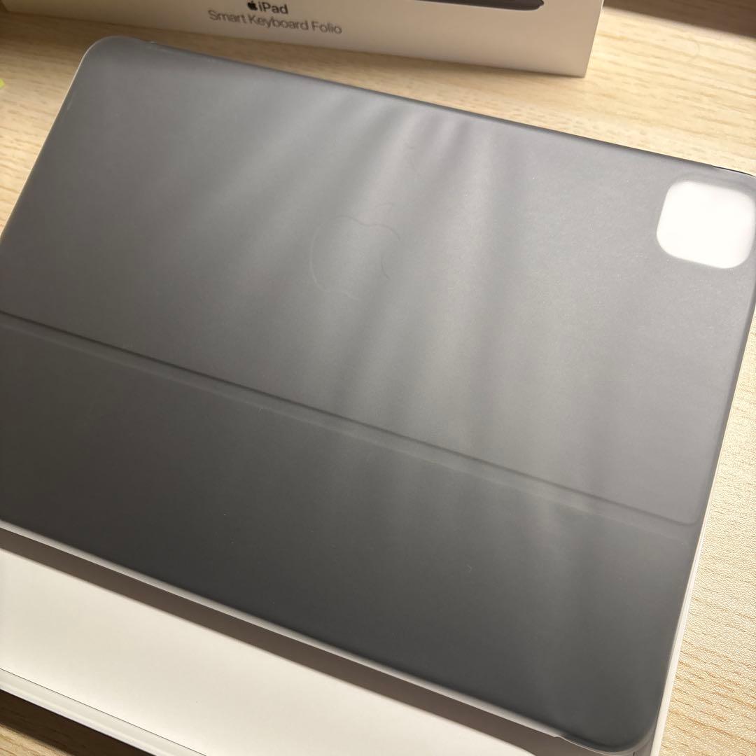 iPad Smart Keyboard Folio ブラック 11インチ