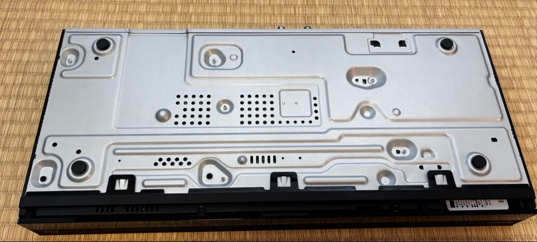 2B-C10EW1 SHARP ブルーレイディスクレコーダー　2022年製