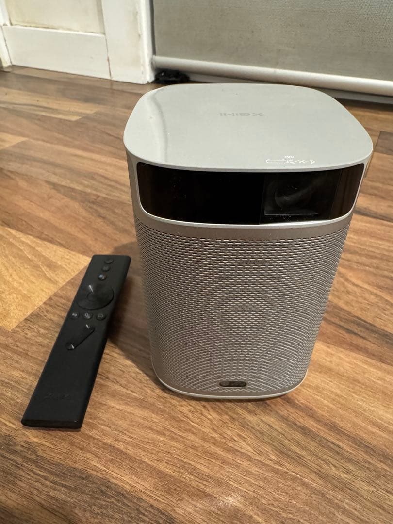 美品　XGIMI MoGo 2 プロジェクター 本体