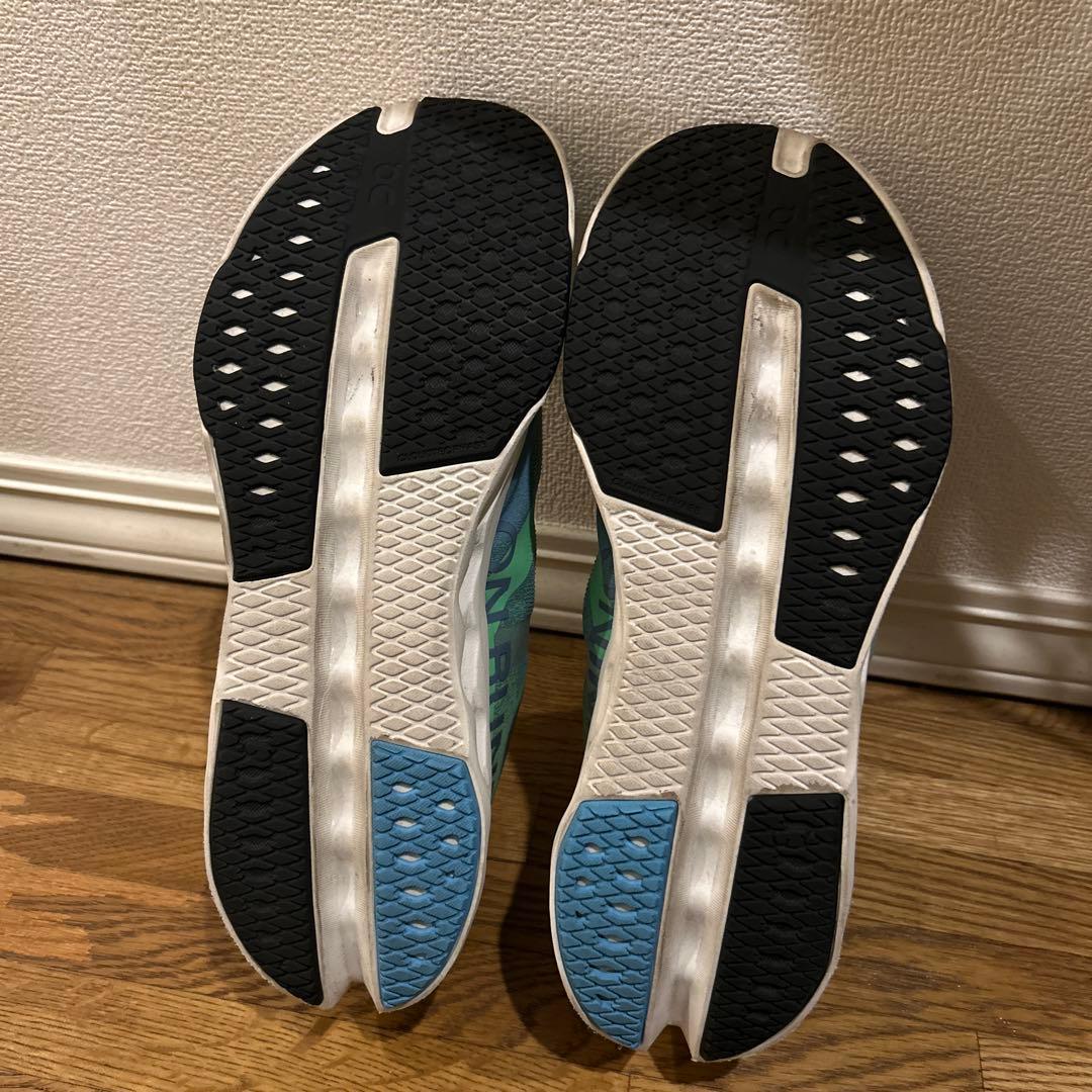 スパイク・シューズ On Cloudsurfer Next 28cm