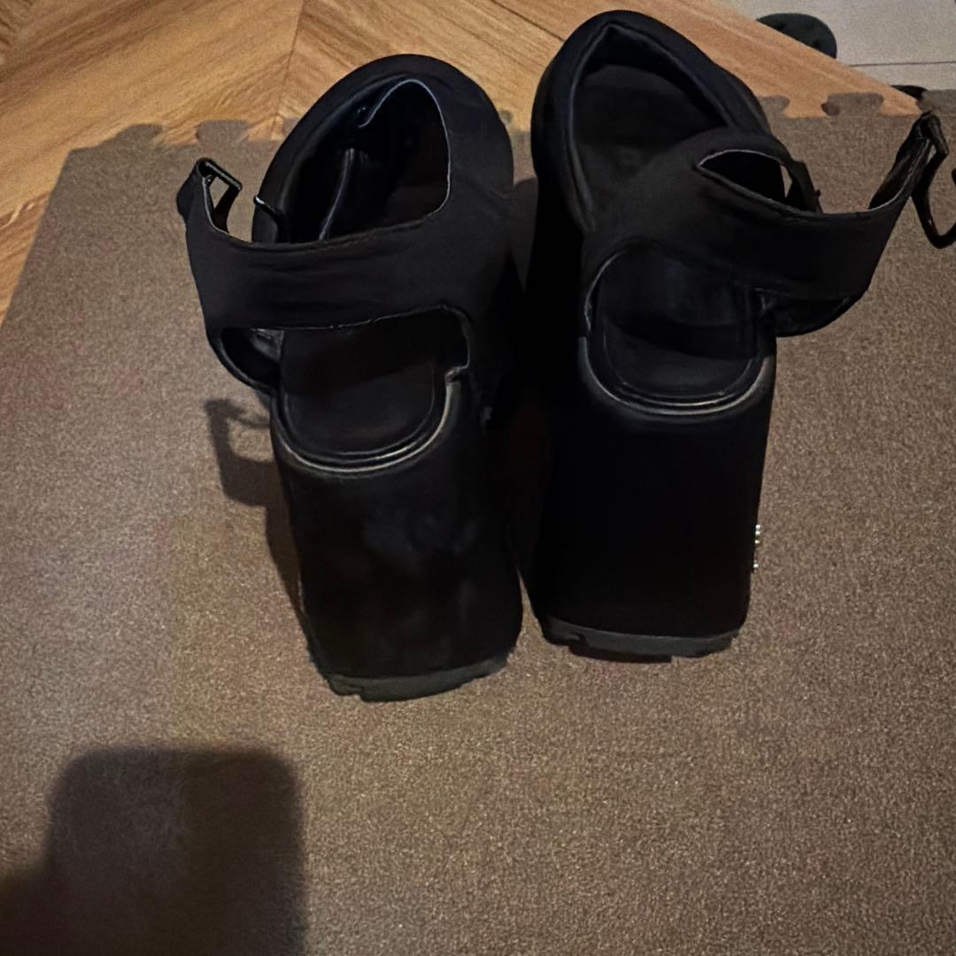 ミシェルマカロン 厚底パテッドサンダル M