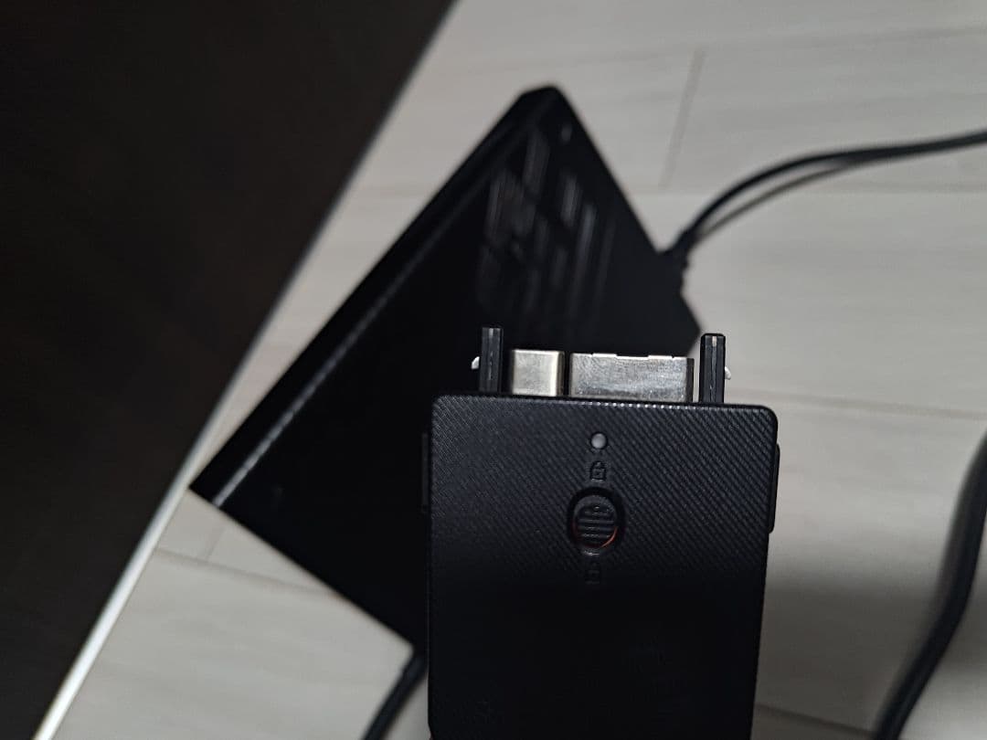 ROG XG Mobile GC31 RTX3080 端子の爪正常 外付けGPU