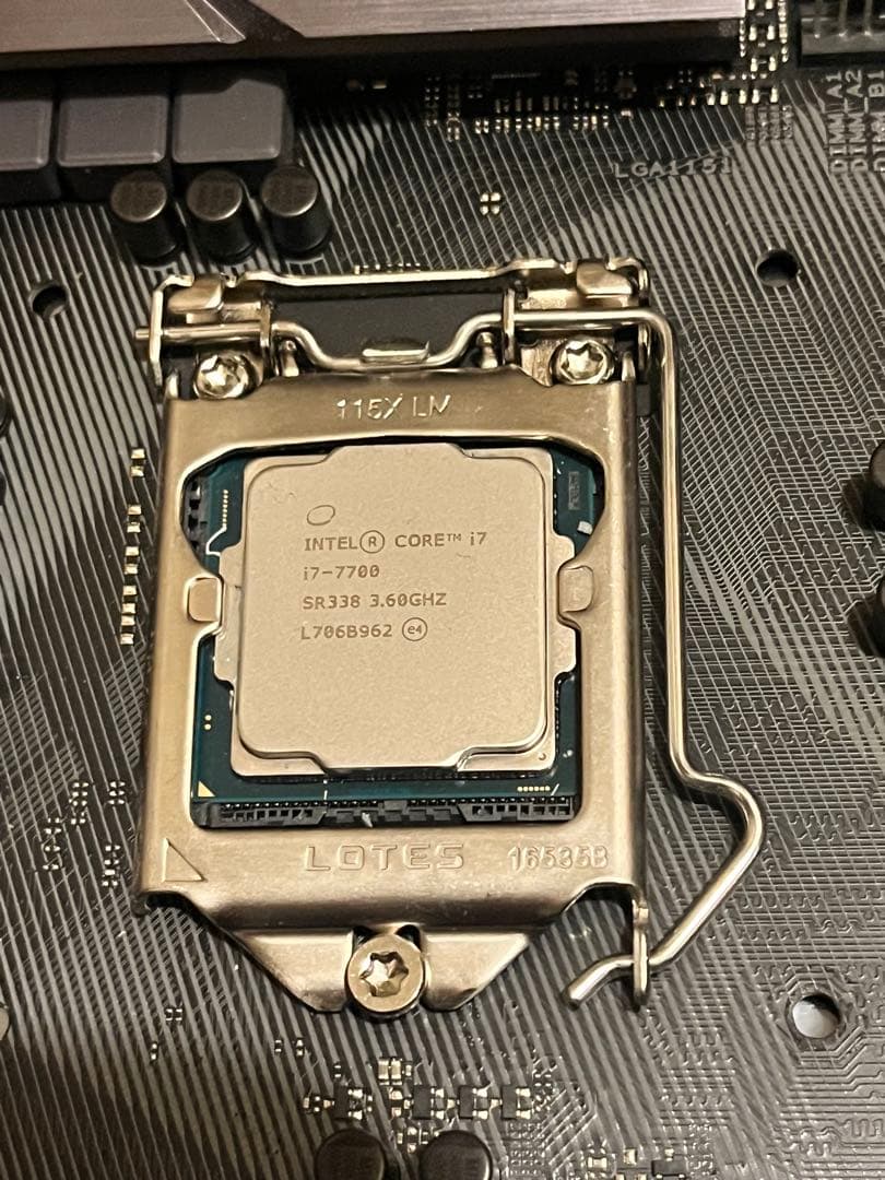 ASUS STRIX マザーボード H270F/i7-7700