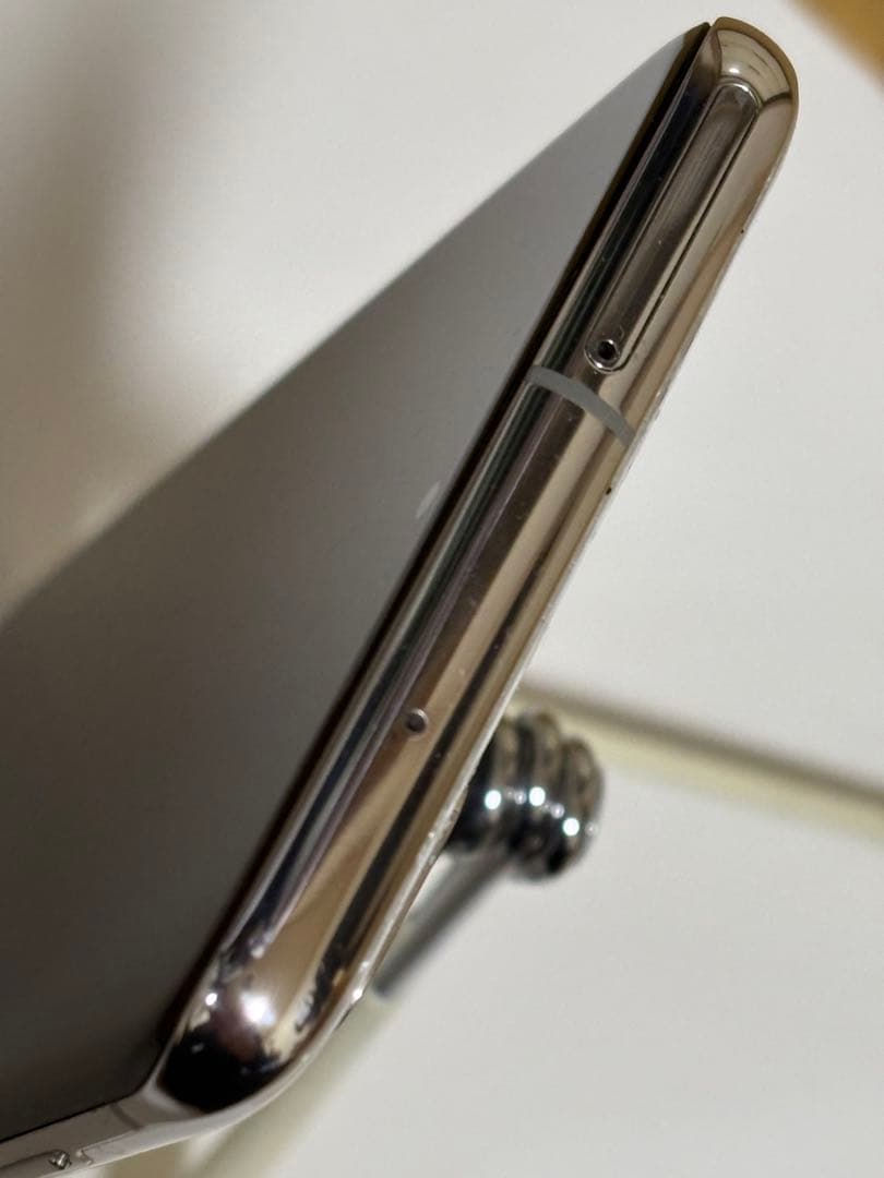 docomo Galaxy S20 クラウドホワイト 損傷有