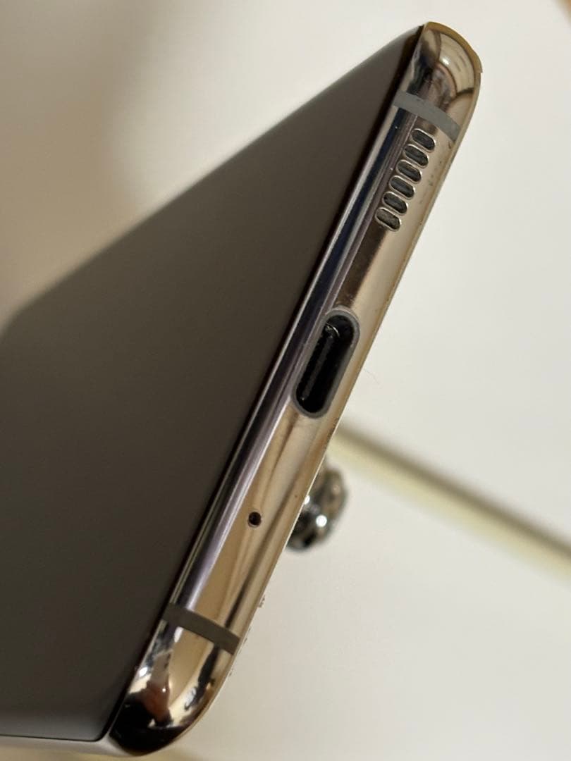 docomo Galaxy S20 クラウドホワイト 損傷有