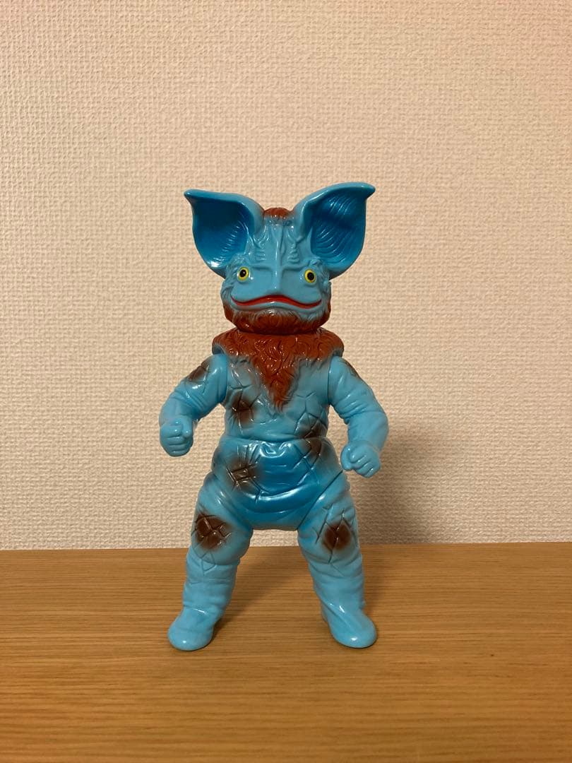 怪獣郷　イカルス星人　水色成型