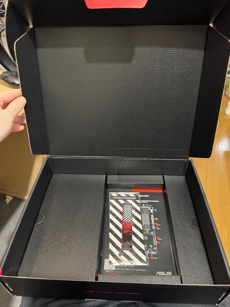 ASUS ROG Strix X870E-E WiFi ほぼ新品　納品書付き