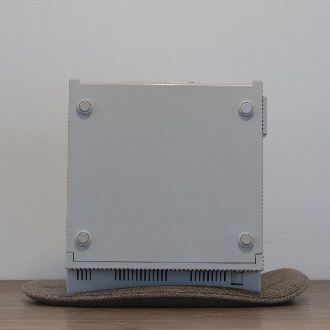 Macintosh SE/30 動作美品 ＋ Keyboard II +角マウス