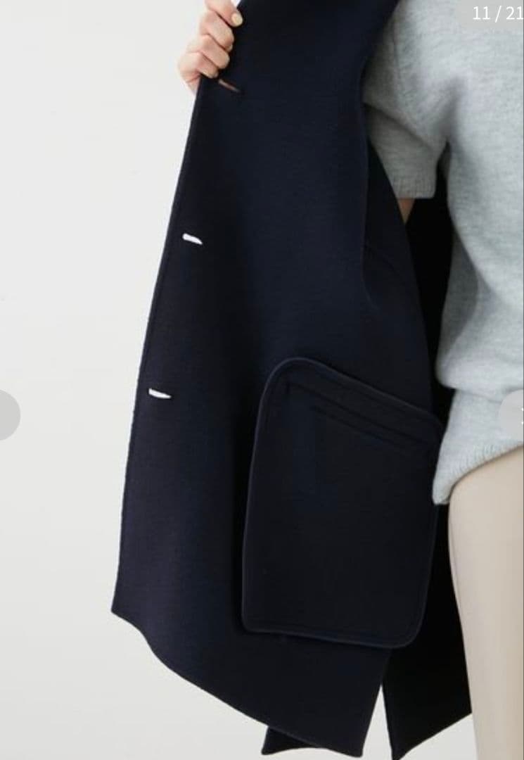 【ミラオーエン】ネイビー フード付きポンチョ数時間使用のみ、値引き交渉OK