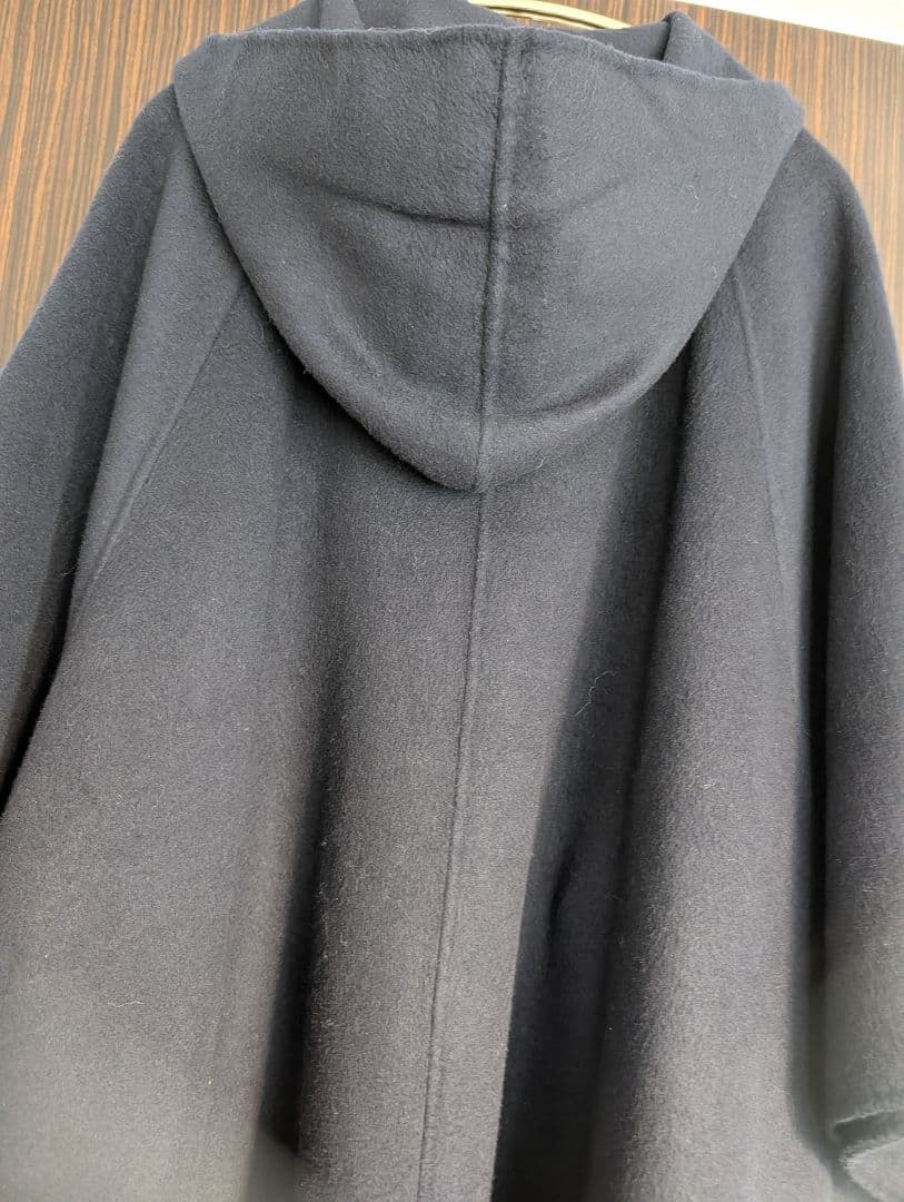 【ミラオーエン】ネイビー フード付きポンチョ数時間使用のみ、値引き交渉OK