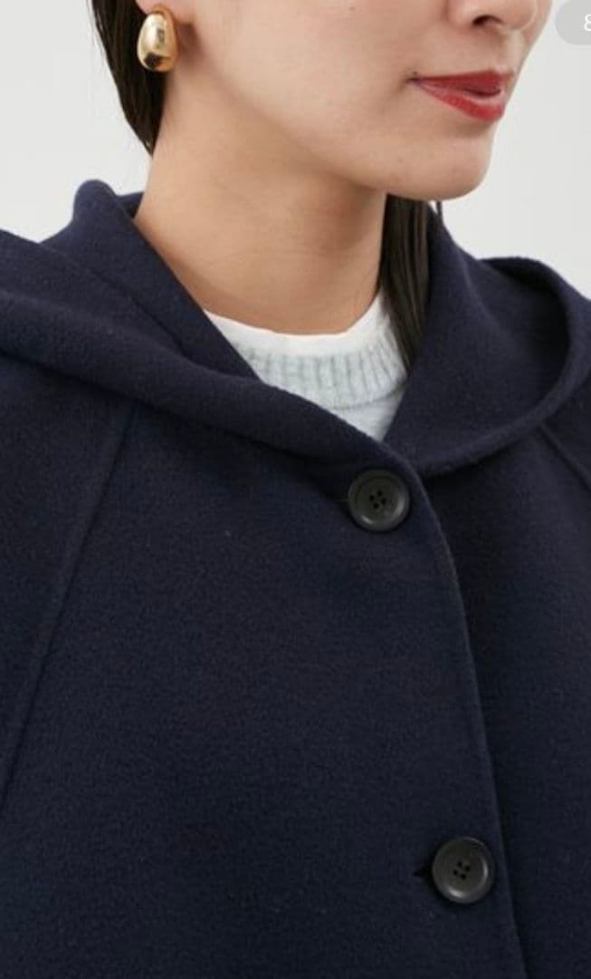 【ミラオーエン】ネイビー フード付きポンチョ数時間使用のみ、値引き交渉OK